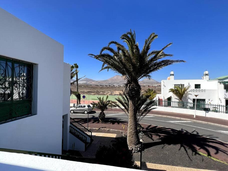 Casa Breen - Spacious 1 Bedroom Apartment In Matagorda With Communal Pool Tías Esterno foto